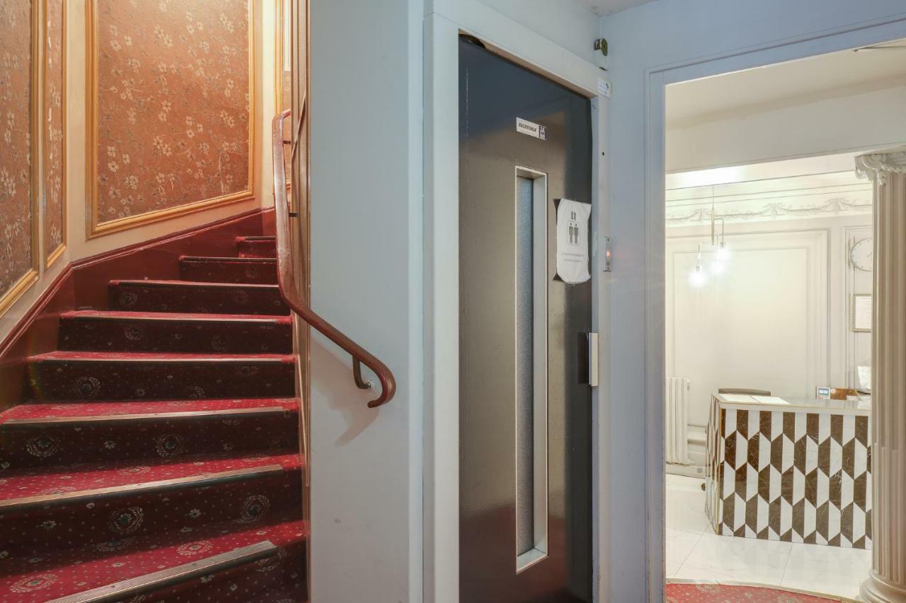 Hotel Des 3 Nations Párizs Kültér fotó